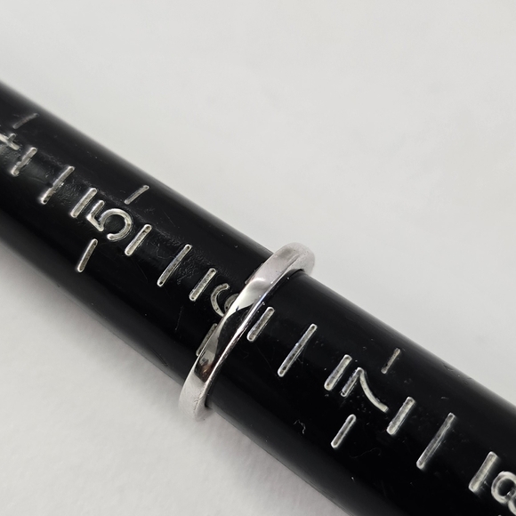 STERLING SILVER 925 Peridot Ring - Picture 5 of 5